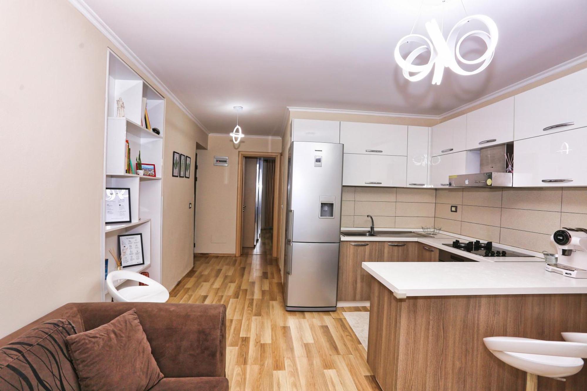 R&B City Center Apartment Tirana Exterior photo